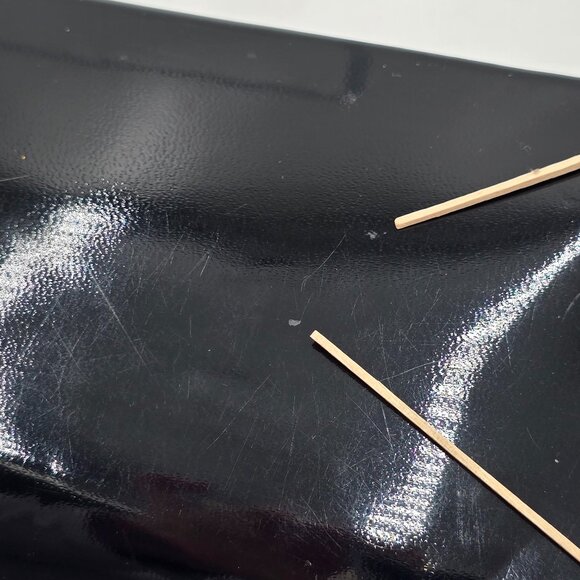 Henry Levine – Vintage Black Patent Clutch / Handbag with Bow Accent - Picture 13 of 16